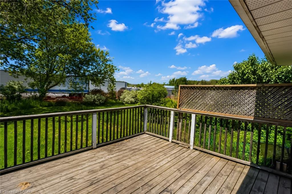 2696 Highway 6 Property Photo 32