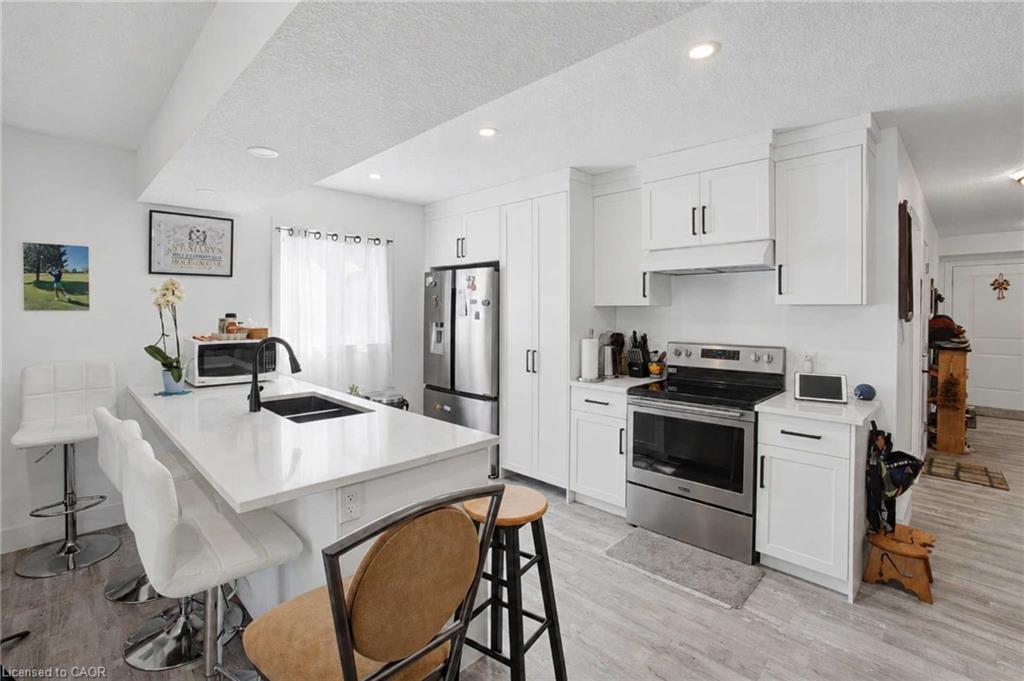 123 Egan Avenue Property Photo 12
