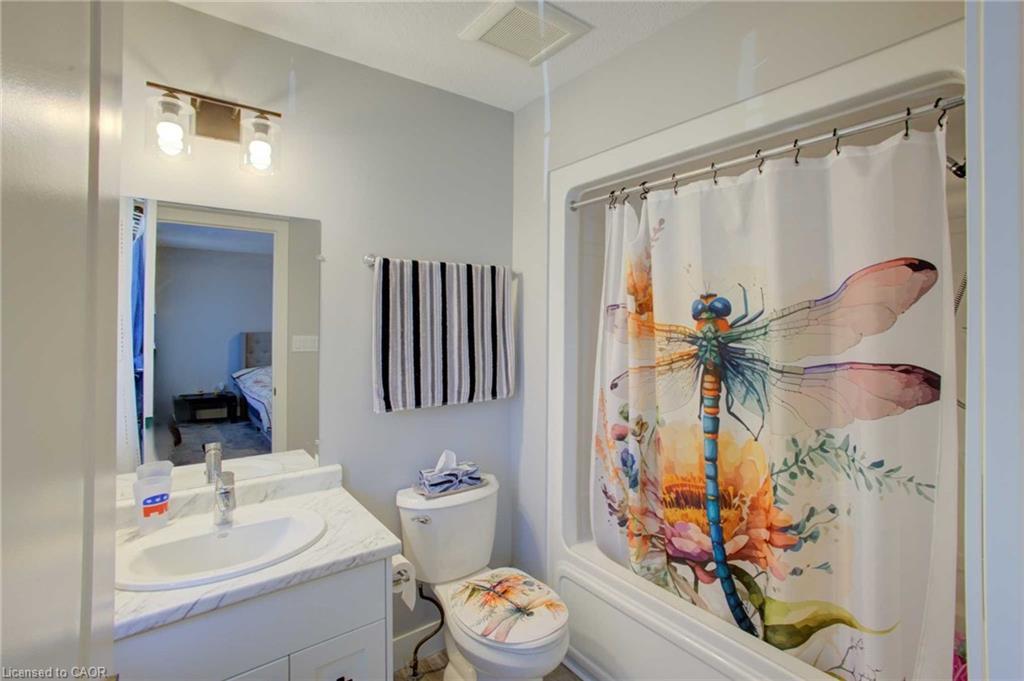 123 Egan Avenue Property Photo 19