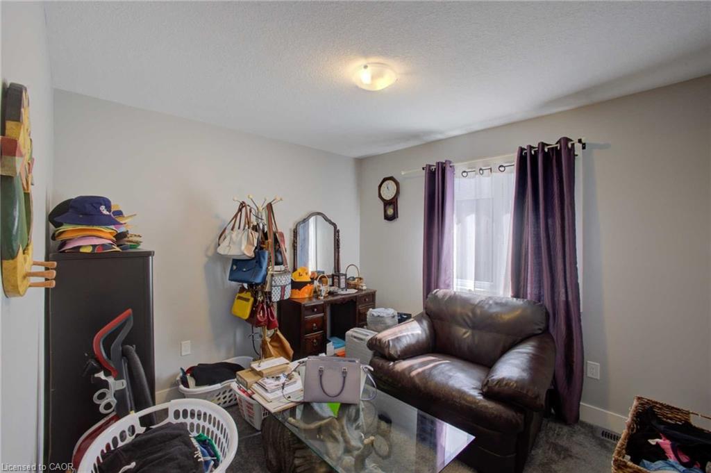 123 Egan Avenue Property Photo 20