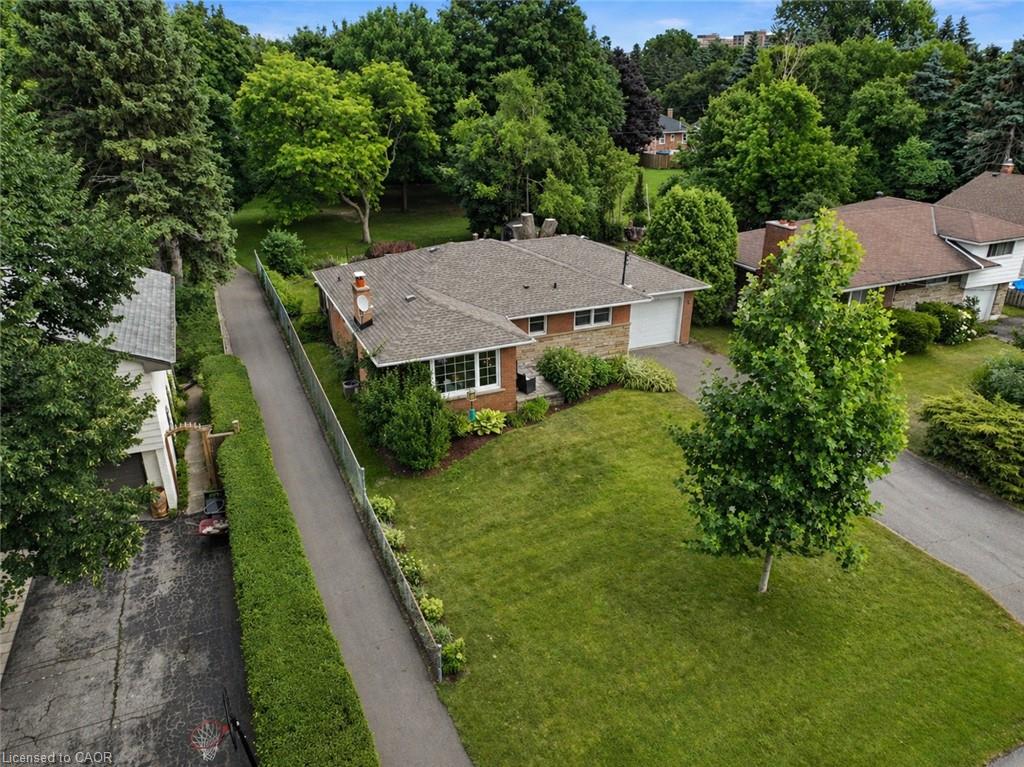 1063 Maplehurst Avenue Property Photo 2