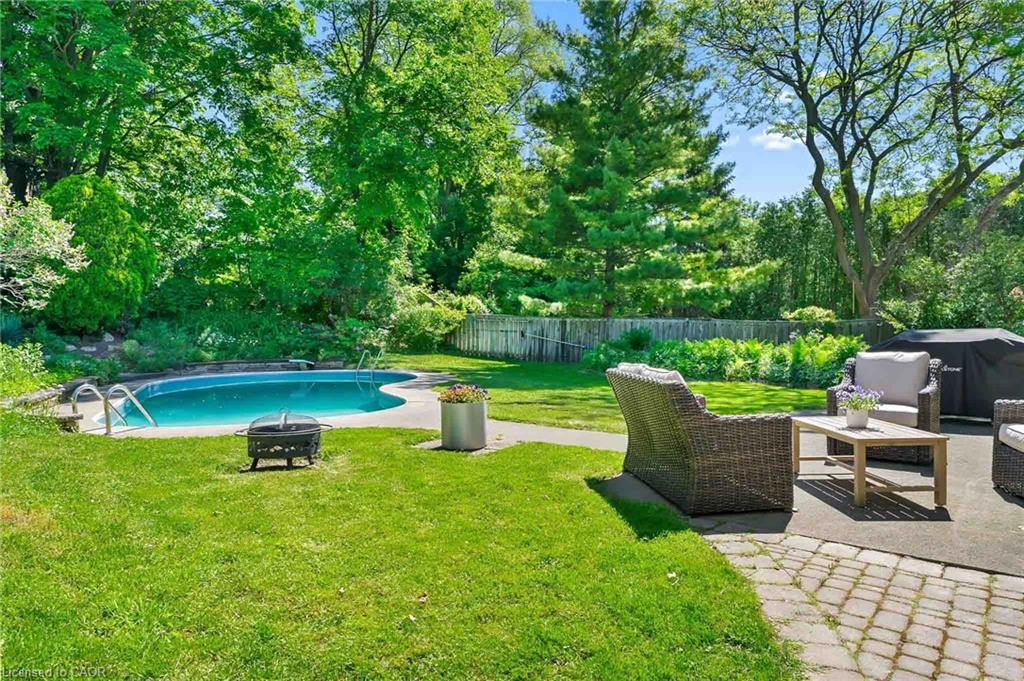 255 Spring Garden Road Property Photo 3