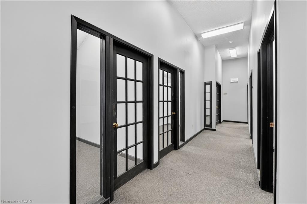 75 Young Street Property Photo 6