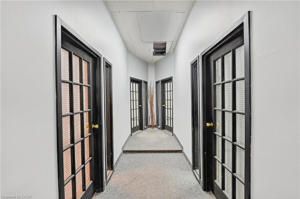75 Young Street Property Photo 17
