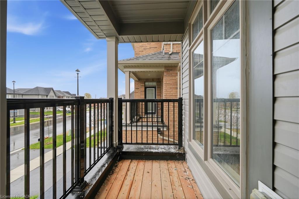 1025 Trailsview Avenue Property Photo 3