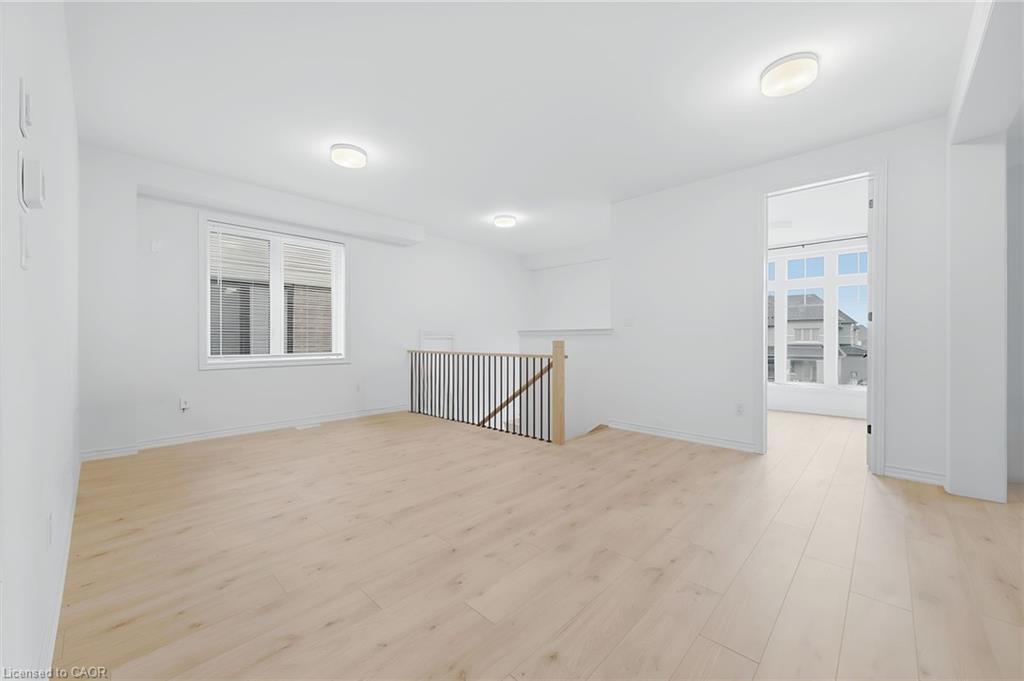 1025 Trailsview Avenue Property Photo 8