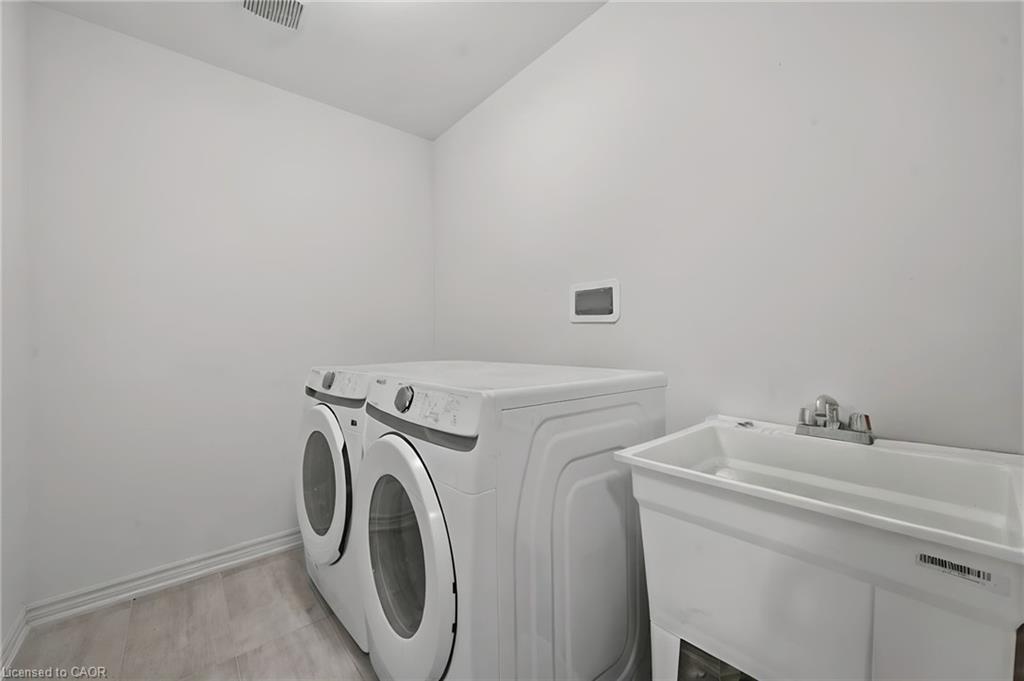 1025 Trailsview Avenue Property Photo 40