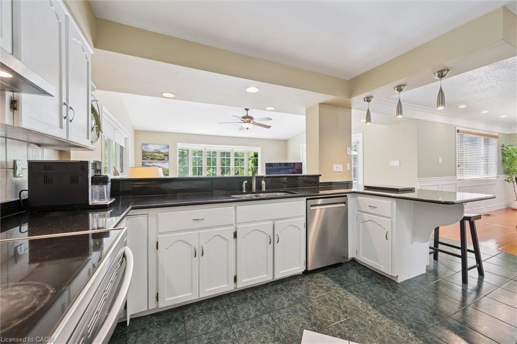 47 Caledonia Street Property Photo 15