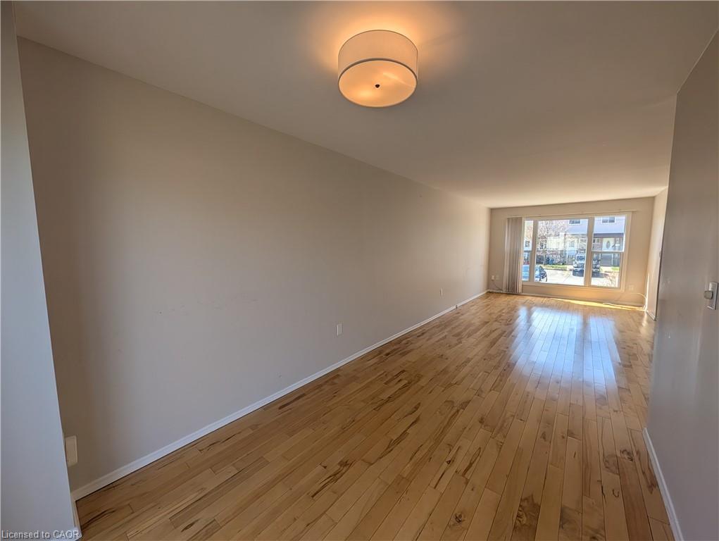 7-27 Addington Street Property Photo 8