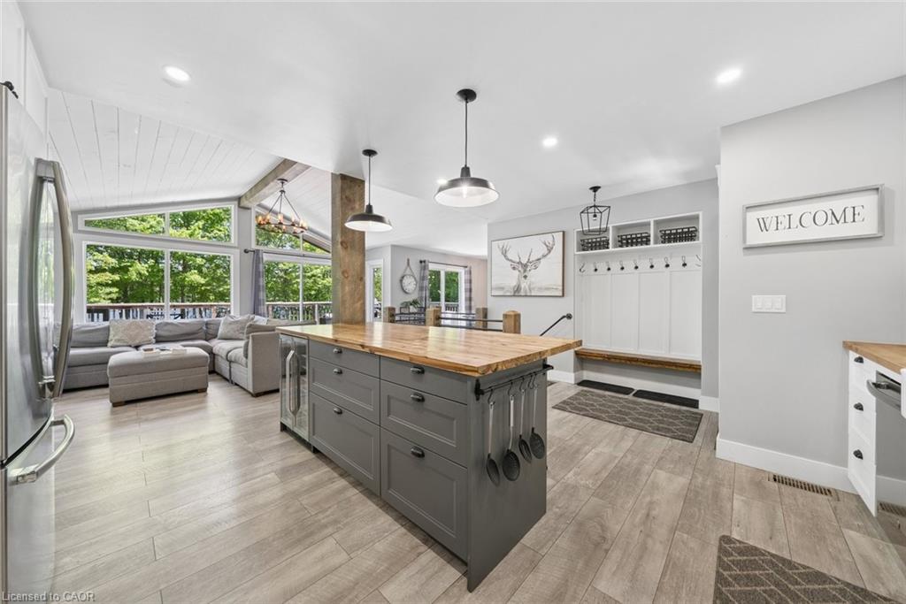 371 Skene Road Property Photo 10
