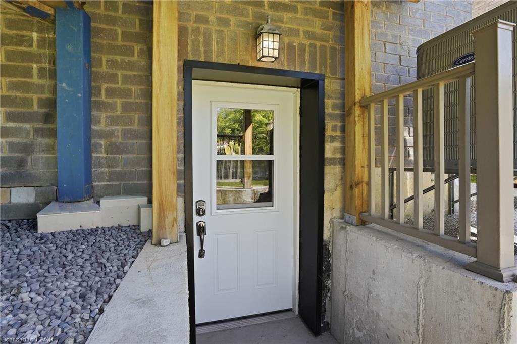 43 Fleming Crescent Property Photo 15