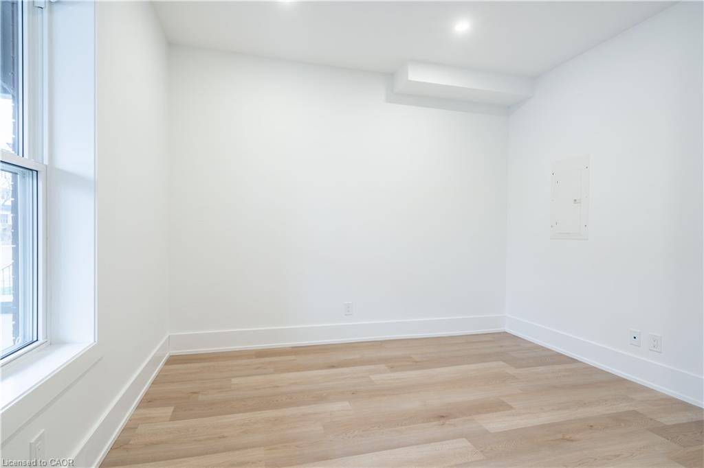 204 Balsam Avenue S Property Photo 15