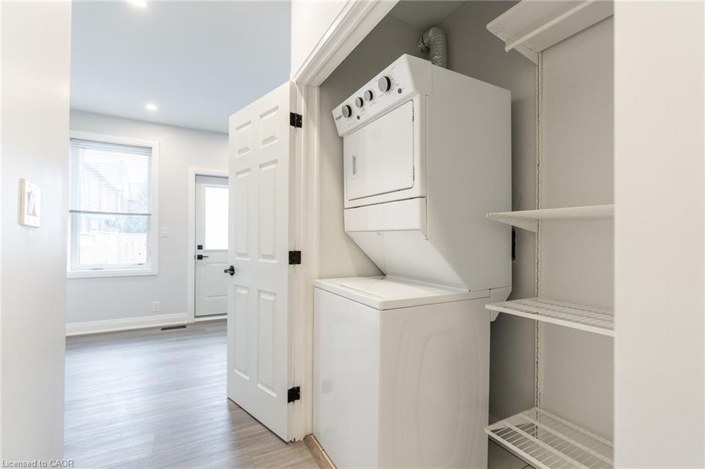 536 Cannon Street E Property Photo 9