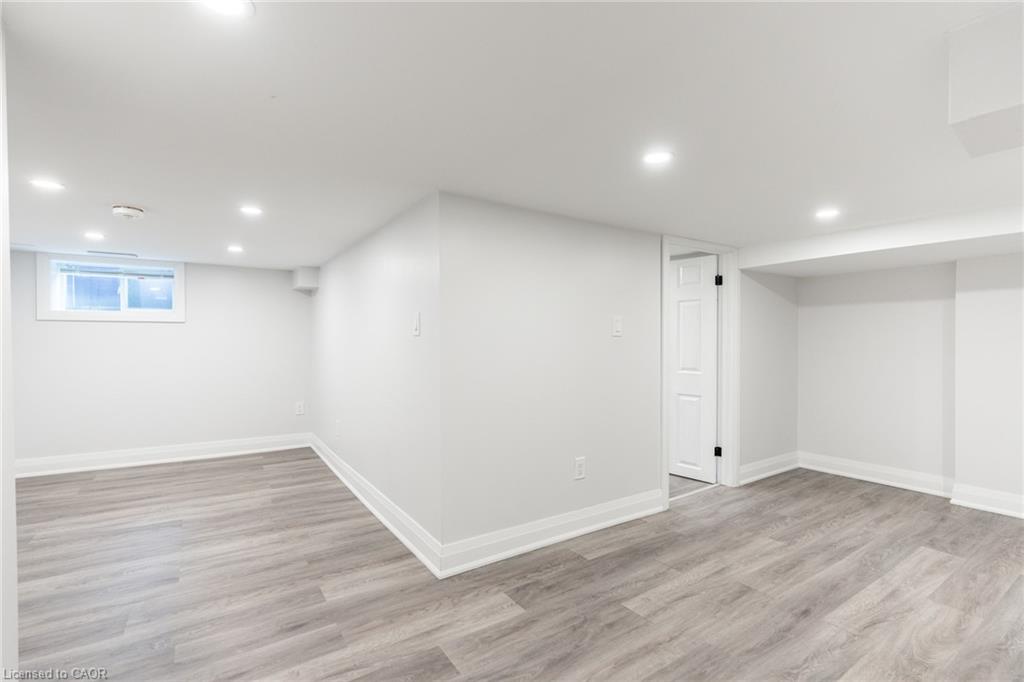536 Cannon Street E Property Photo 17