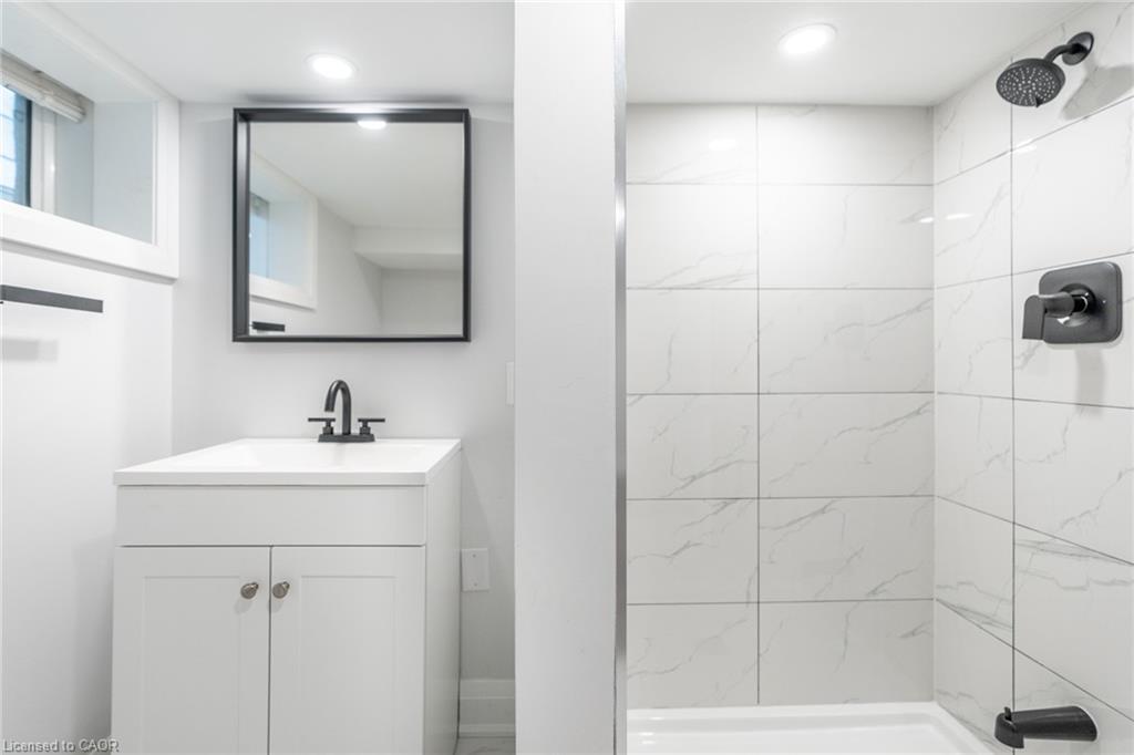 536 Cannon Street E Property Photo 22