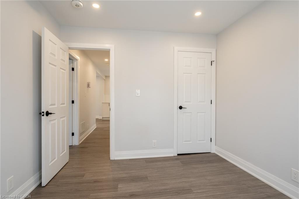 536 Cannon Street E Property Photo 33