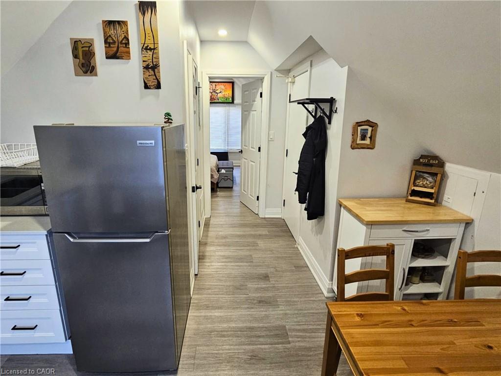 536 Cannon Street E Property Photo 34