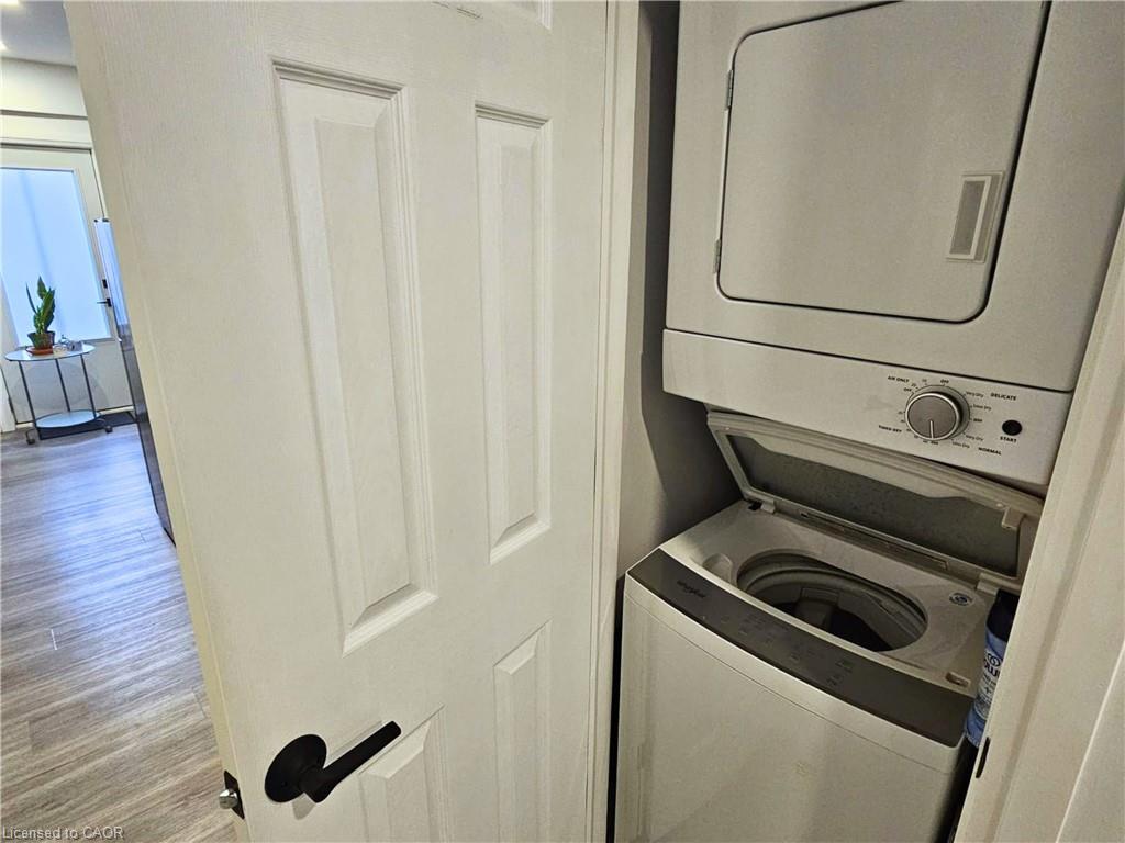 536 Cannon Street E Property Photo 39