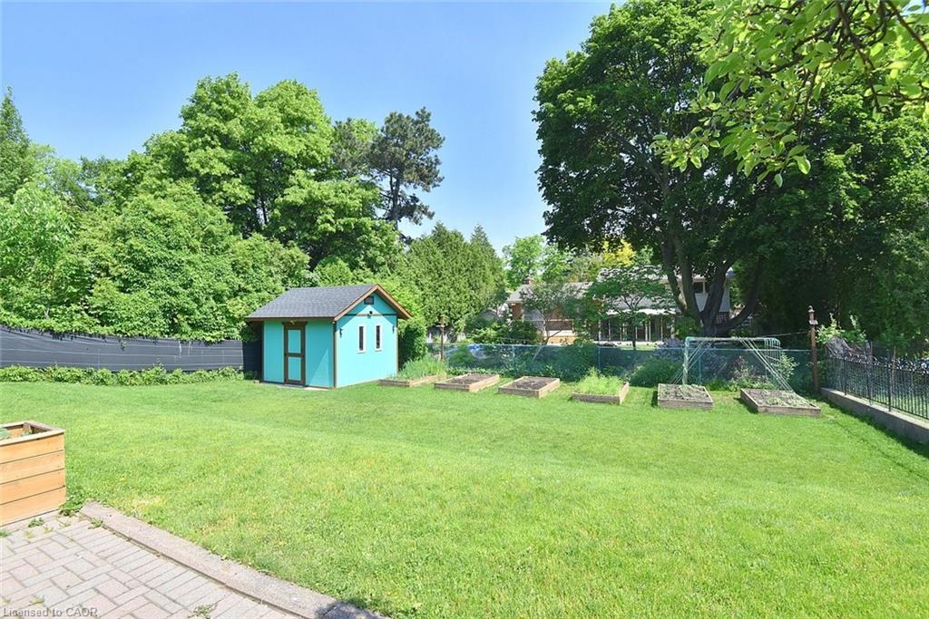372 Fennell Avenue W Property Photo 35