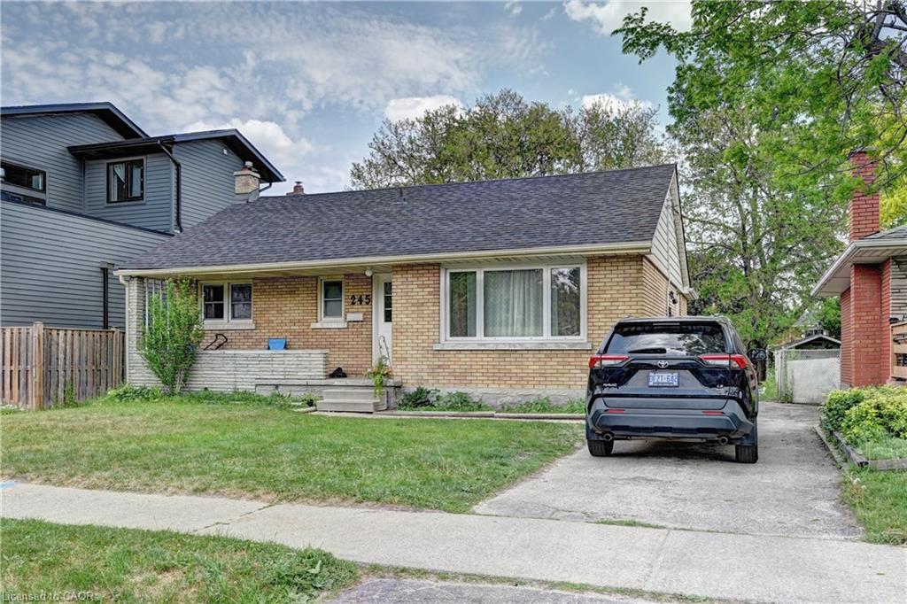 245 Eighth Avenue Property Photo 3