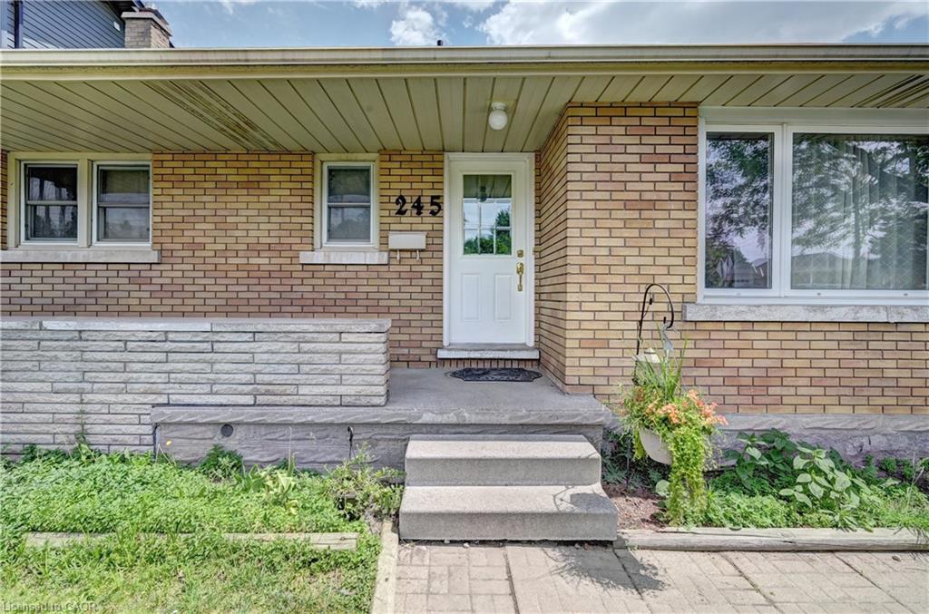 245 Eighth Avenue Property Photo 4