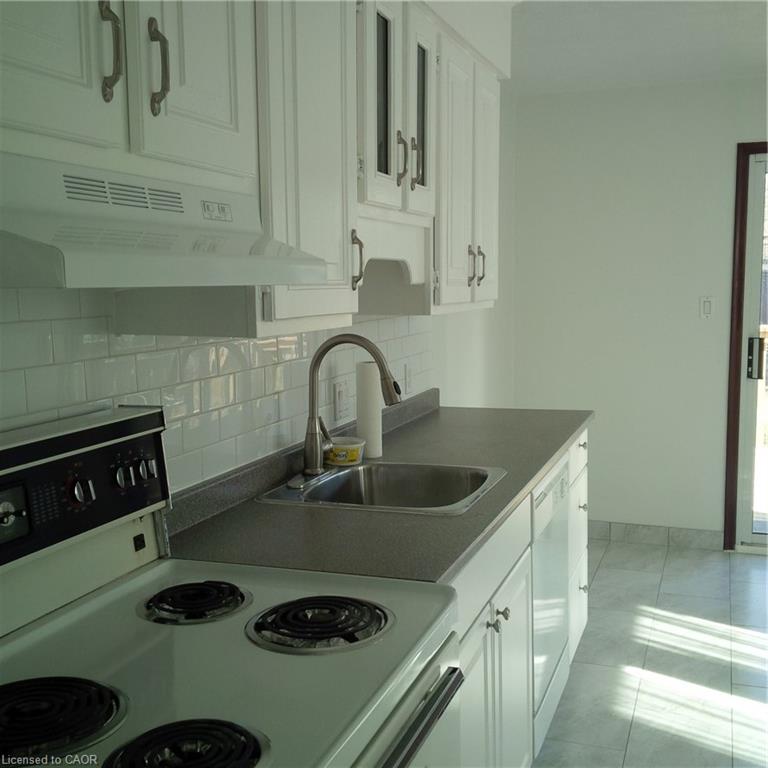 245 Eighth Avenue Property Photo 9