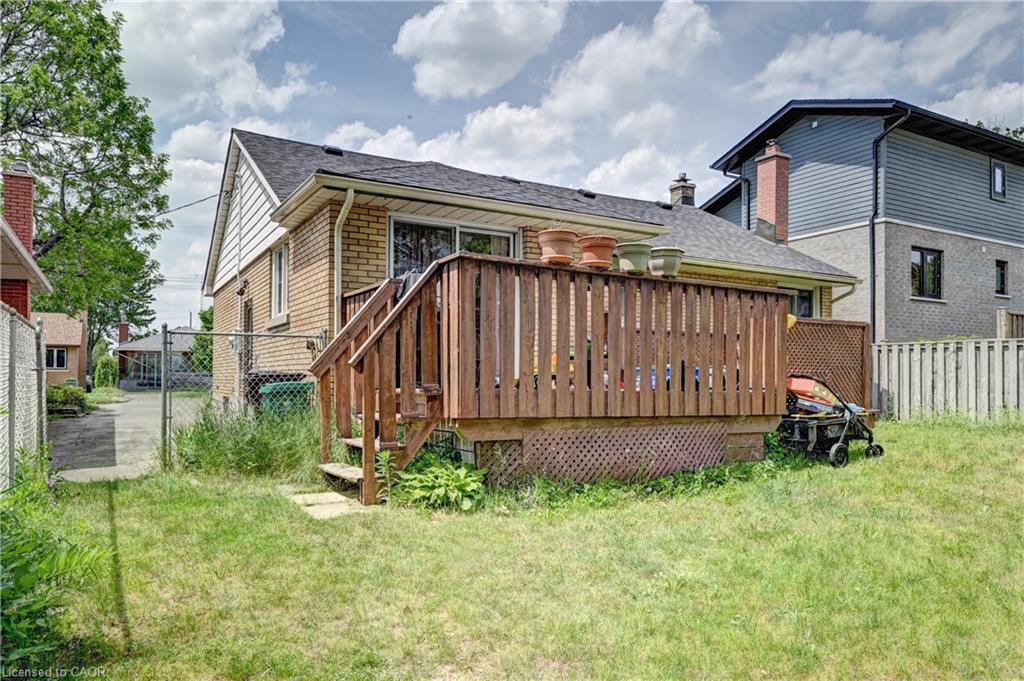 245 Eighth Avenue Property Photo 23