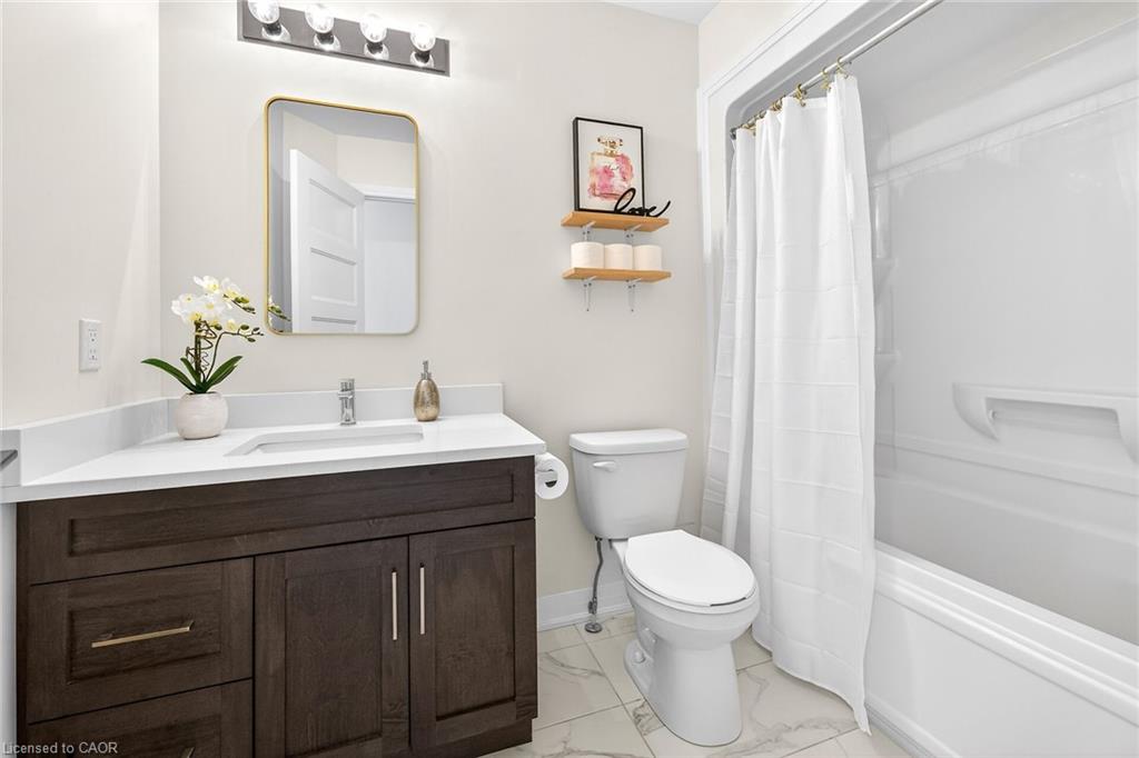 32 Jayla Lane Property Photo 26