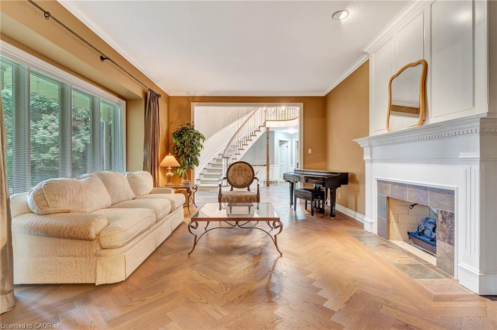 22 Deerpath Court Property Photo 13