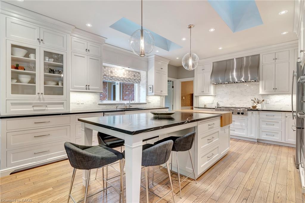22 Deerpath Court Property Photo 17