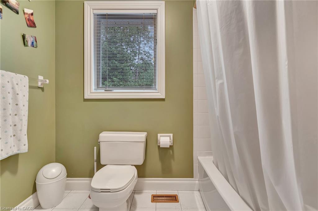 22 Deerpath Court Property Photo 33