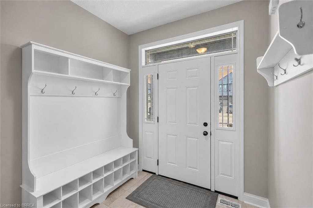28 Banks Street Property Photo 4