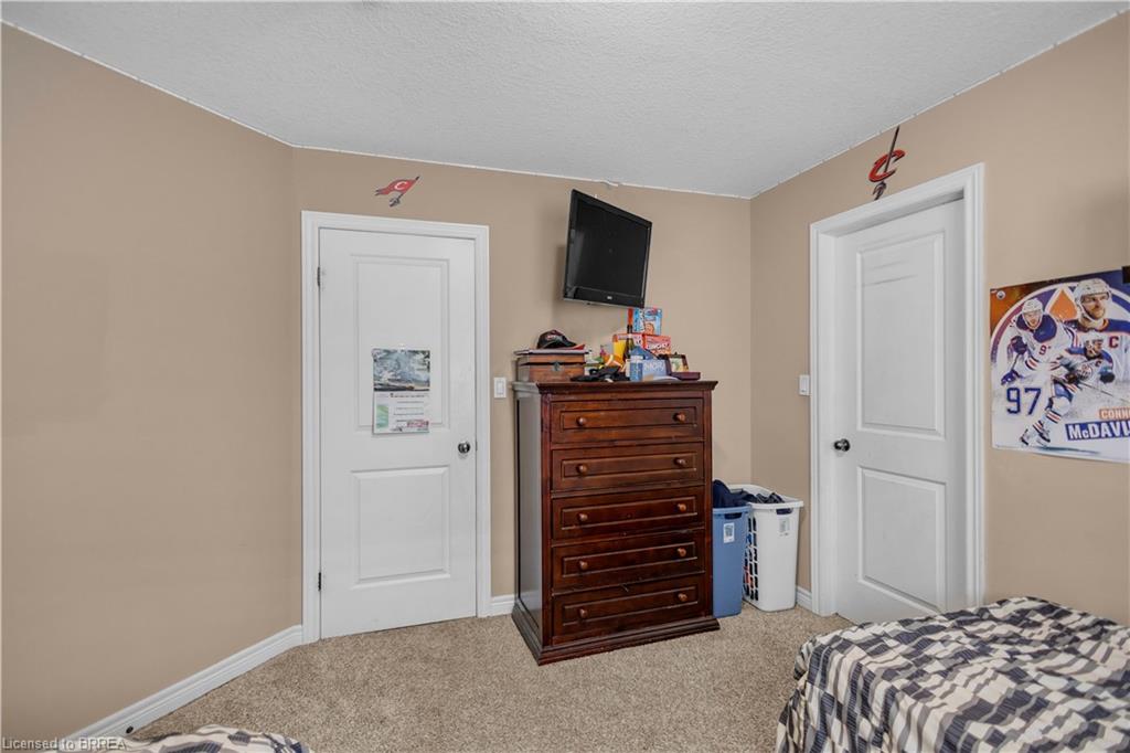 28 Banks Street Property Photo 33
