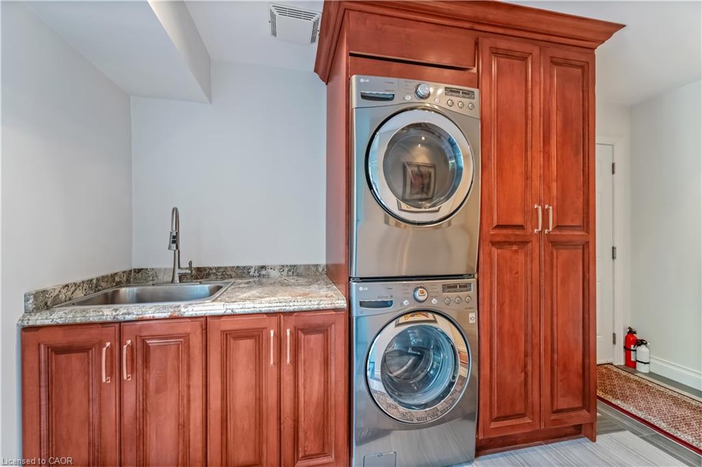 493 Ridge Road E Property Photo 25