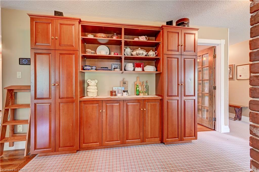 11 Lorraine Drive Property Photo 19