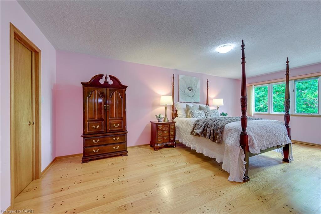 2921 Caradoc Lane Property Photo 21