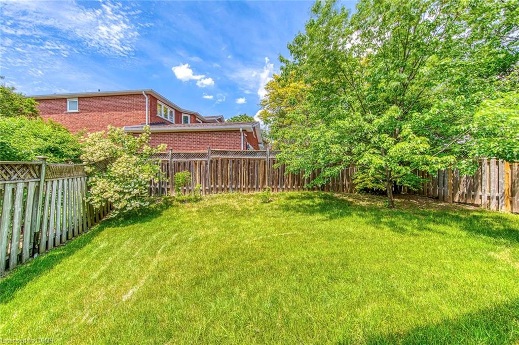 2921 Caradoc Lane Property Photo 37