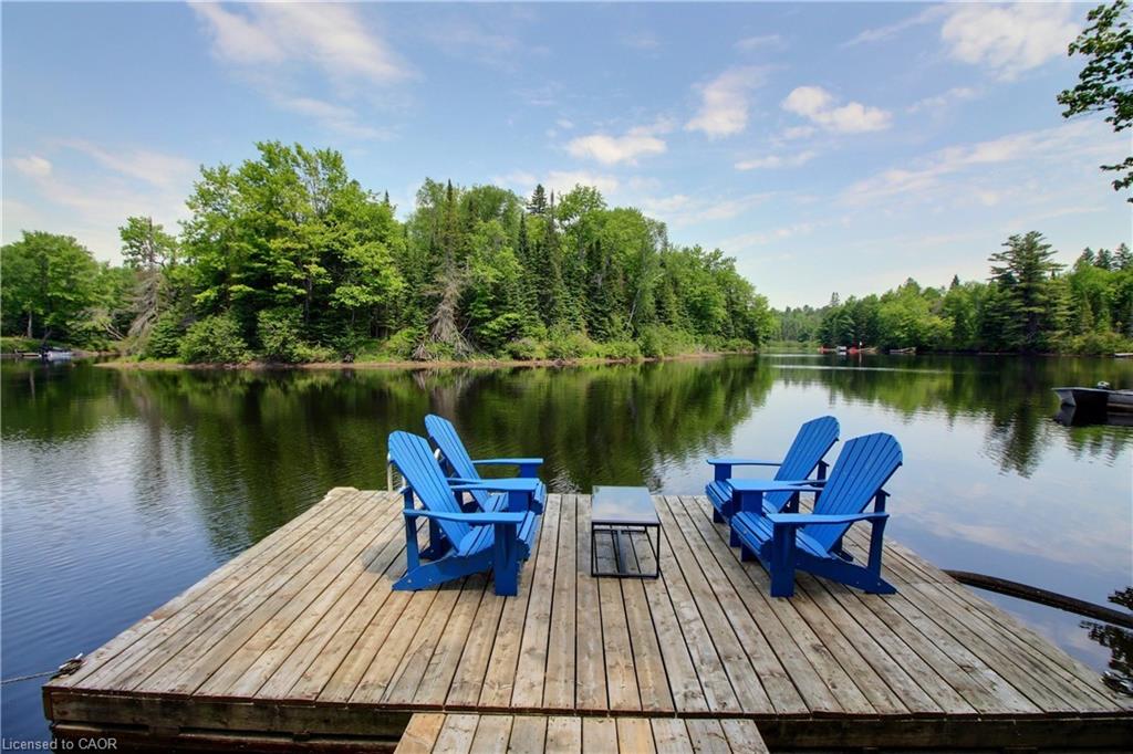 325 Balsam Chutes Road Property Photo 1