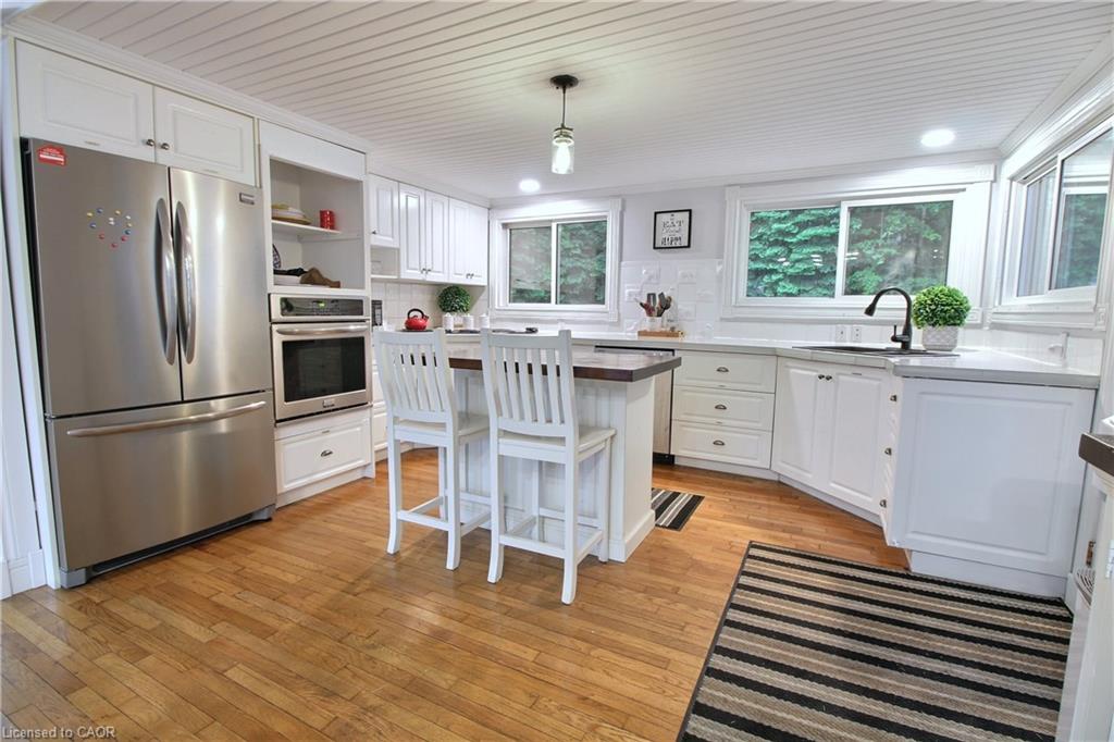 325 Balsam Chutes Road Property Photo 9