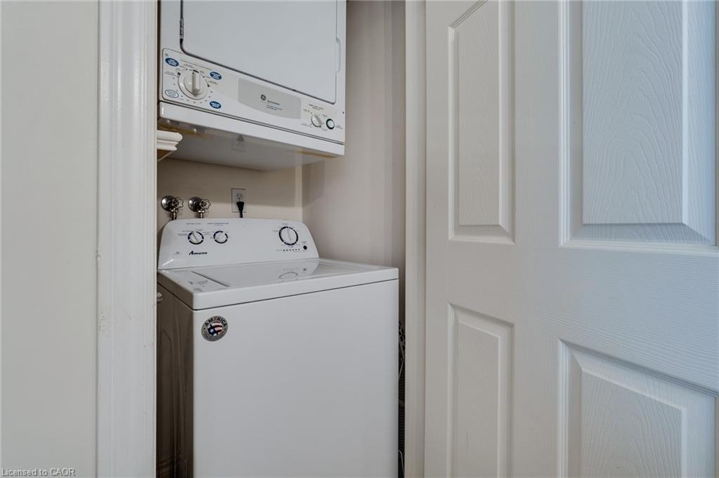 305-2045 Appleby Line Property Photo 8