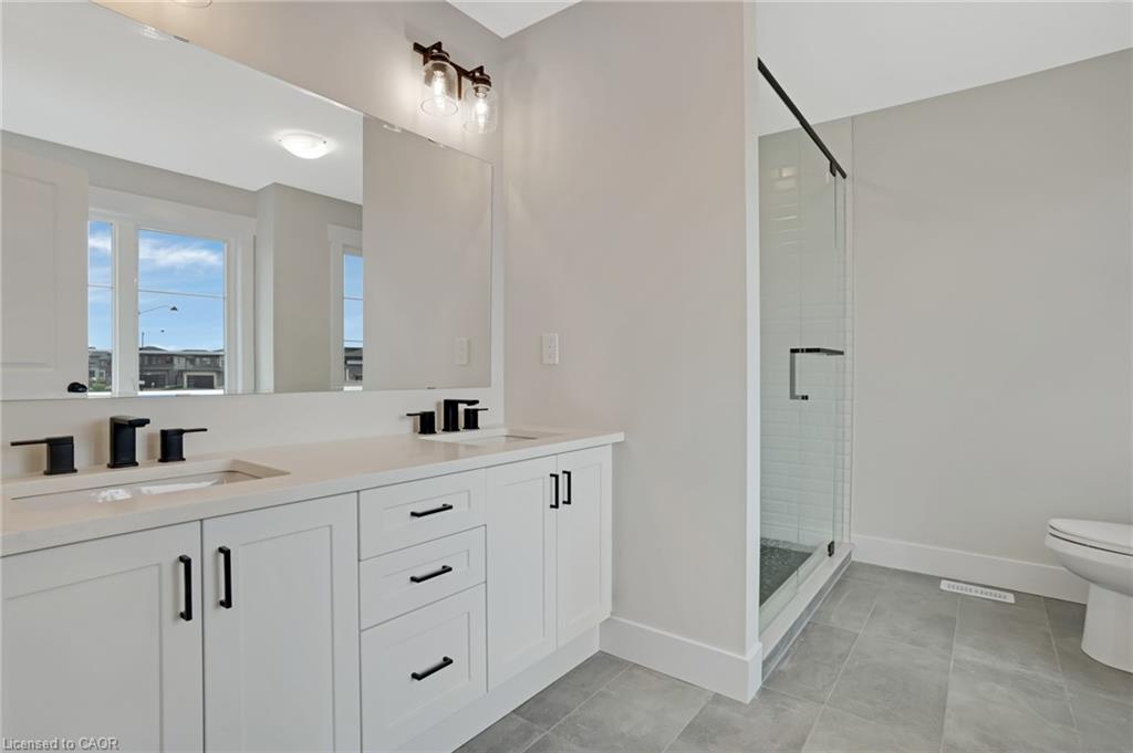24 Moon Crescent Property Photo 31