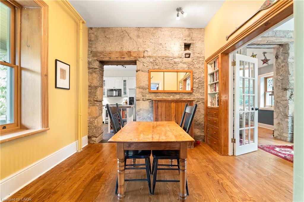 19 London Road E Property Photo 26