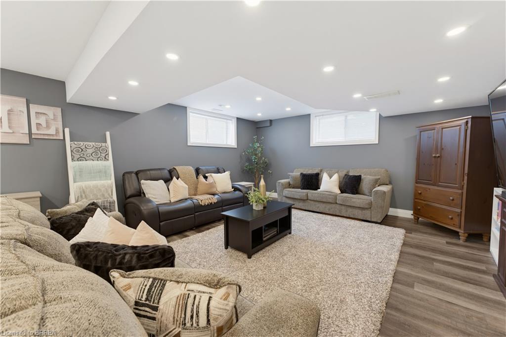 21 Irongate Drive Property Photo 25