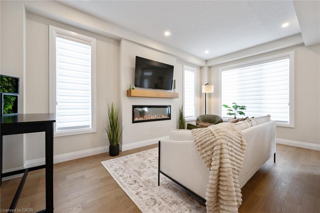 125 Catherine Street Property Photo 8