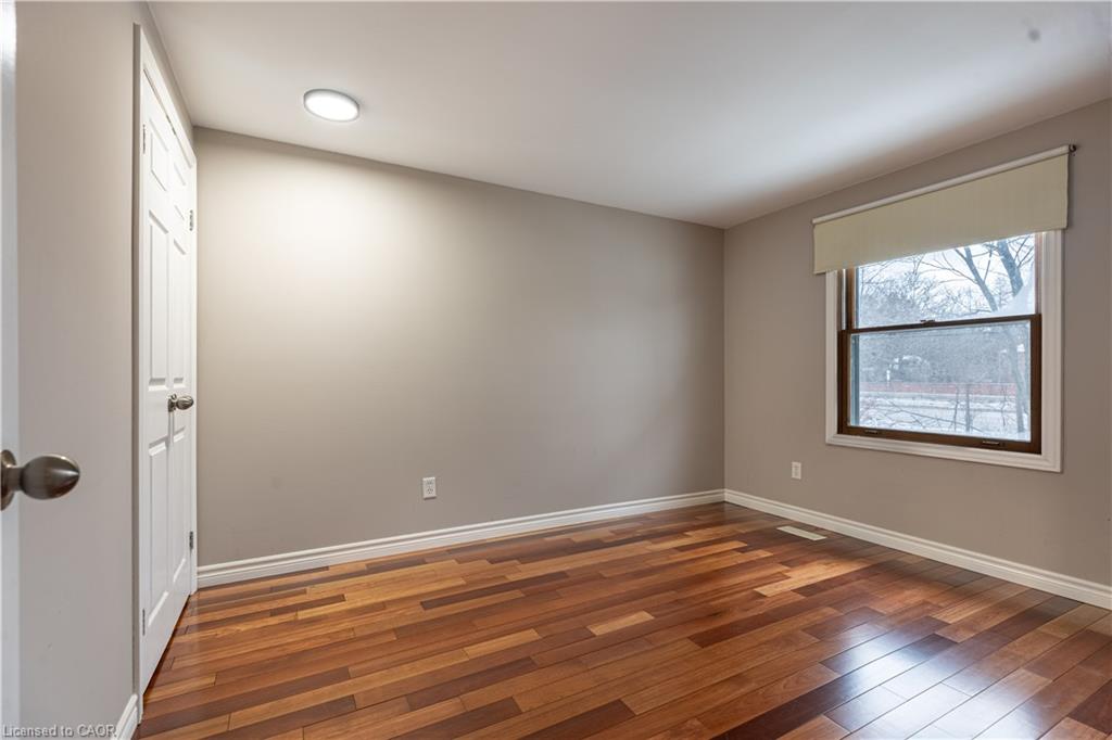 598 Mapledale Avenue Property Photo 4