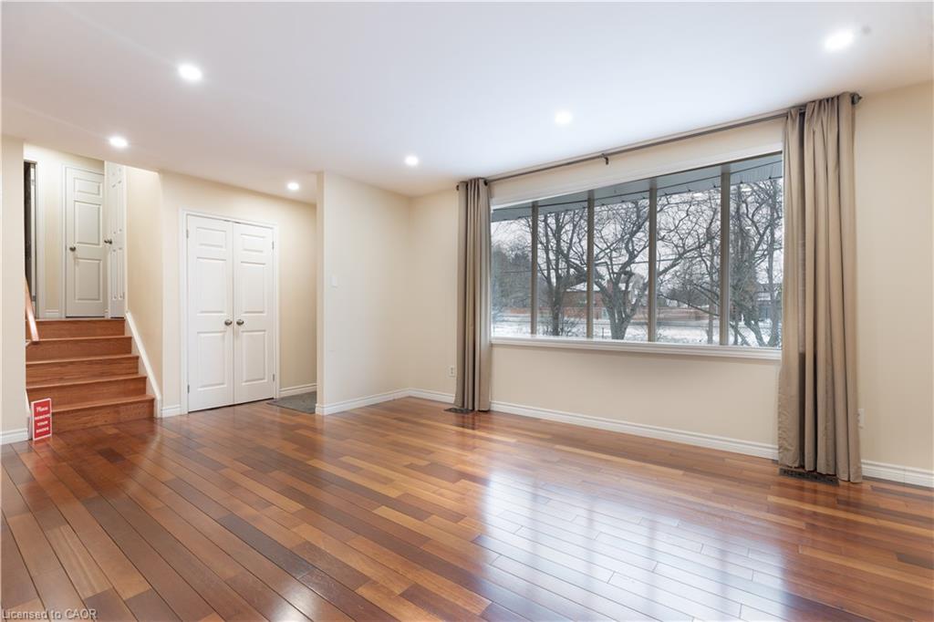 598 Mapledale Avenue Property Photo 12