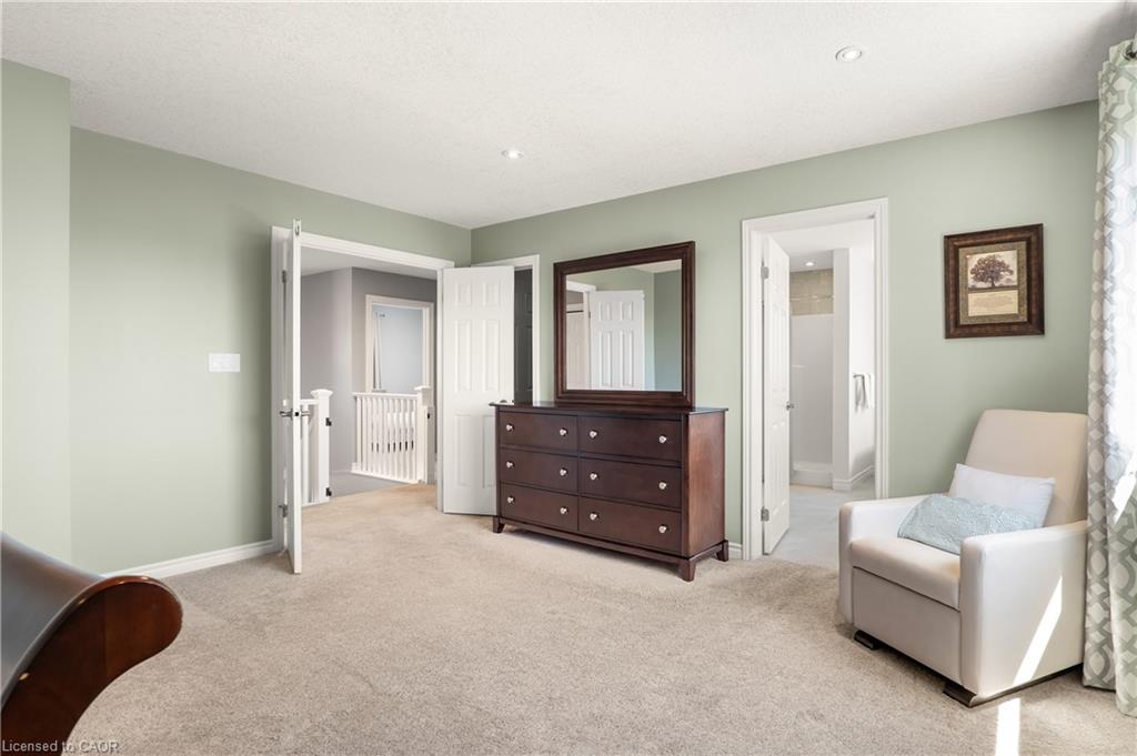 100 Pebblecreek Drive Property Photo 22