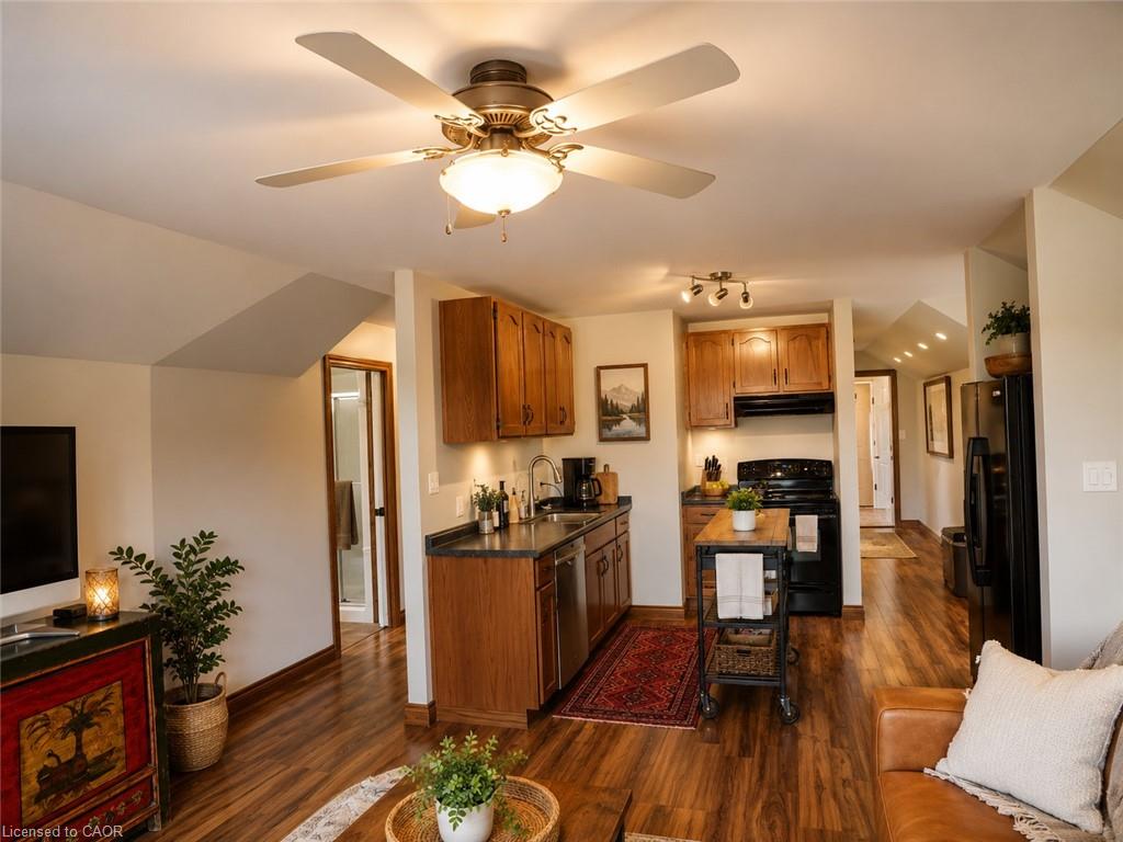 8350 Young Street Property Photo 33