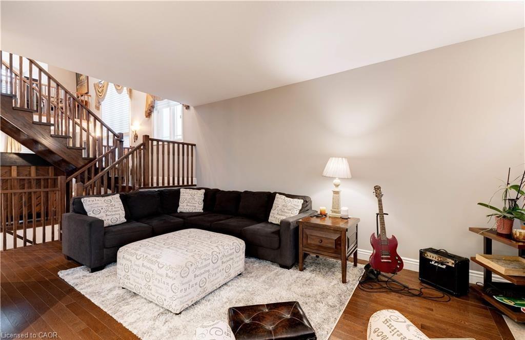 8036 Sheridan Court Property Photo 6