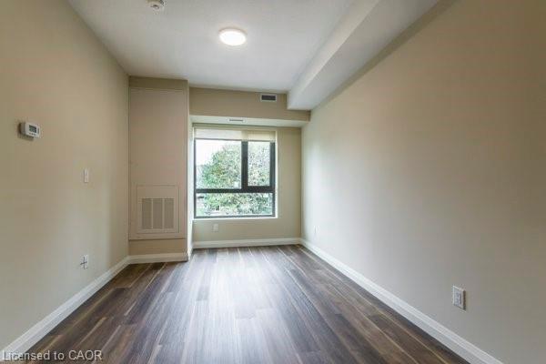 201-580 Coldstream Drive Property Photo 5